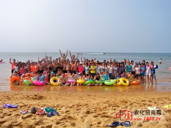 藍(lán)藍(lán)的大海,快樂的微笑