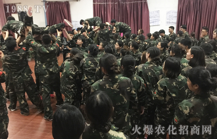 《火爆網(wǎng)2017動能覺醒訓練營》培訓總結(jié)