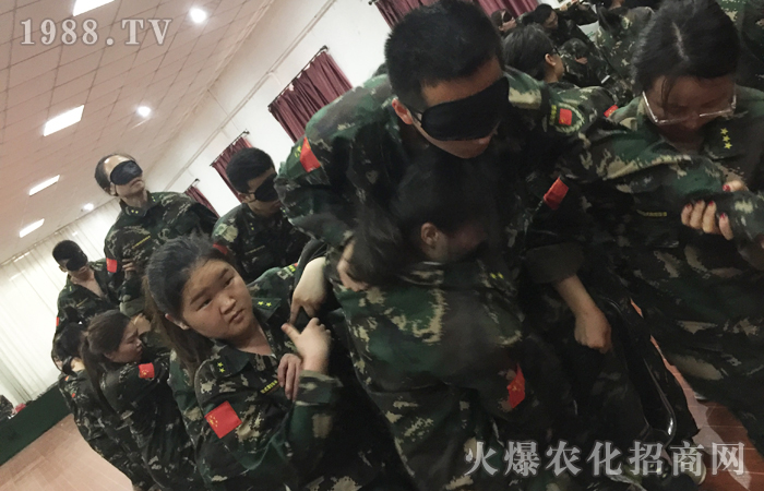 為團(tuán)隊(duì)而戰(zhàn),鑄造火爆軍魂!