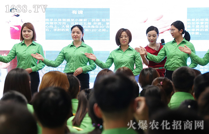 禮儀之細節(jié),修養(yǎng)之大節(jié)