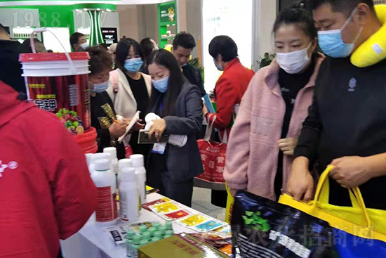 植物病毒病的“克星”!速殺蚜蟲(chóng)白粉虱,,持效期長(zhǎng)達(dá)40天!