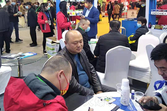 植物病毒病的“克星”!速殺蚜蟲(chóng)白粉虱,,持效期長(zhǎng)達(dá)40天!